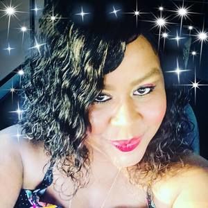 Meet your Posher, Lakeisha